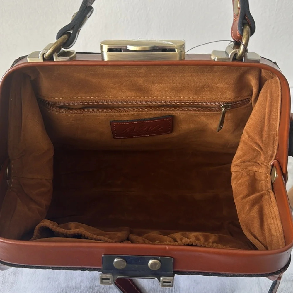 Patricia Nash Gracchi Tooled Leather Crossbody Handbag Florence Brown